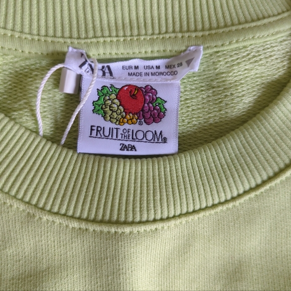 ZARA x Fruit of the Loom Crop Sweatshirt - Picture 3 of 6
